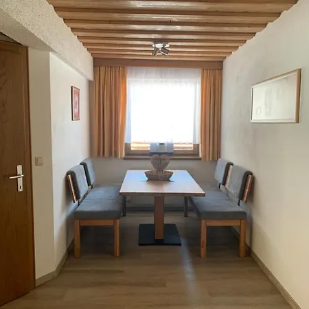 شقة Haus Hermi Nesselwängle